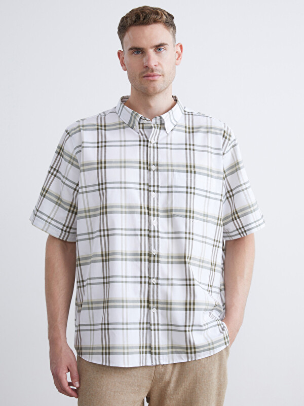 LCWAIKIKI Classic Regular Fit Kısa Kollu Ekose Erkek Gömlek