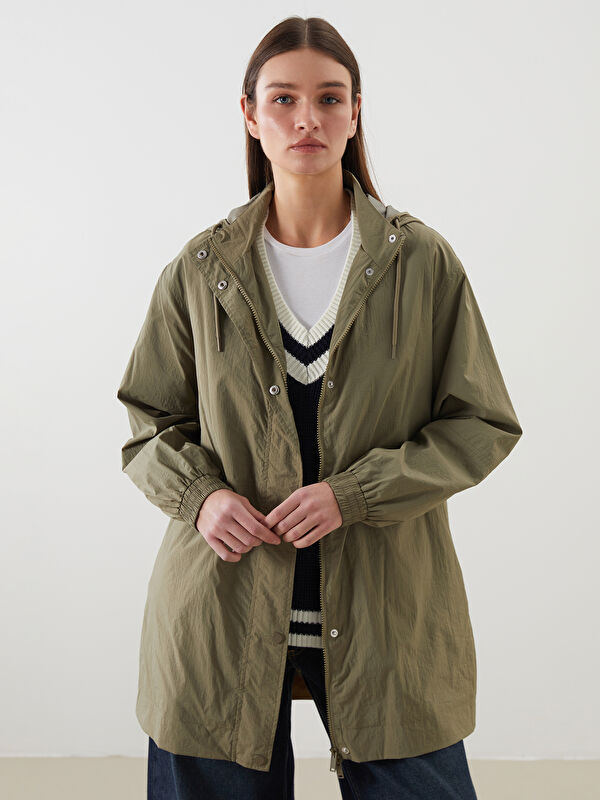 LCW Modest Kapüşonlu Oversize Kadın Yağmurluk