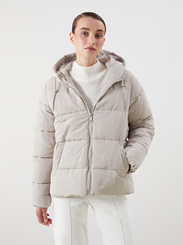 LCWAIKIKI Classic Hooded Women's Puffer Coat