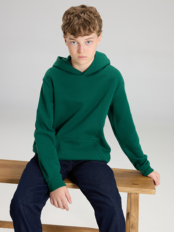 LCW Kids Kapüşonlu Düz Erkek Çocuk Kalın Sweatshirt