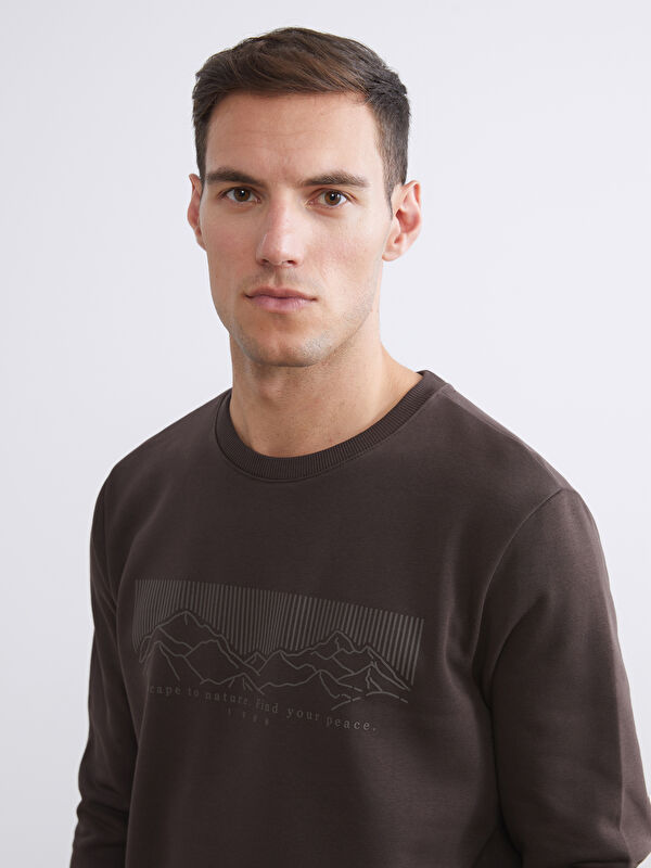 LCWAIKIKI Classic Bisiklet Yaka Baskılı Erkek Kalın Sweatshirt