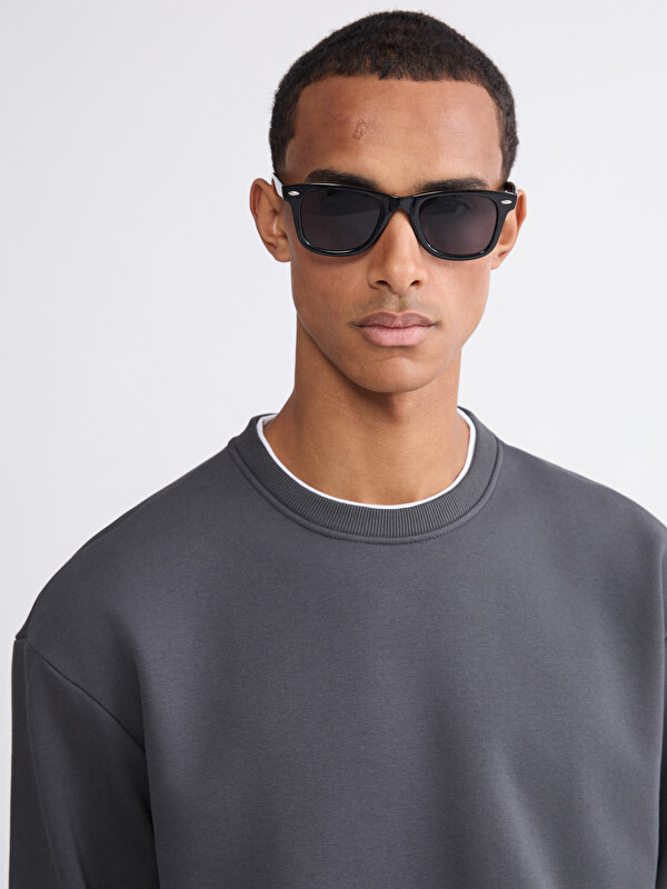 LCW Vision Bisiklet Yaka Erkek Kalın Sweatshirt