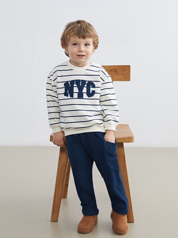 LCW baby Nakışlı Erkek Bebek Sweatshirt ve Pantolon