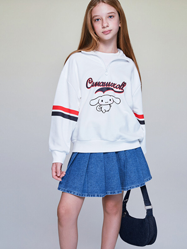 LCW Kids Ekru Dik Yaka Cinnomoroll Baskılı Kız Çocuk Sweatshirt