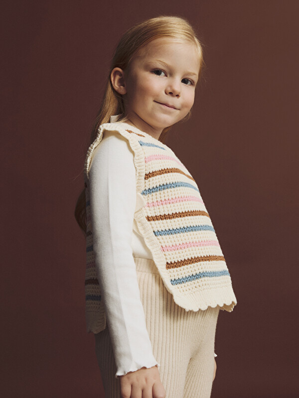 LCW Kids дөңгелек жағалы қыздарға арналған трикотаж жемпір жилет