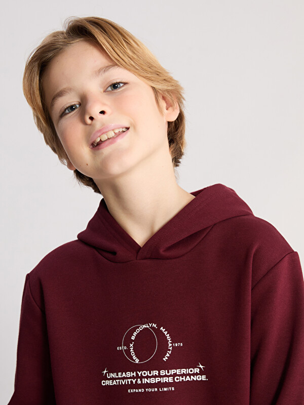 LCW Kids طقم رياضي أولادي بكابوش