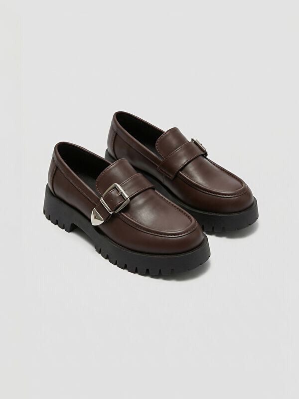 LCW STEPS Leather-look classic shoes with metal appliqué.