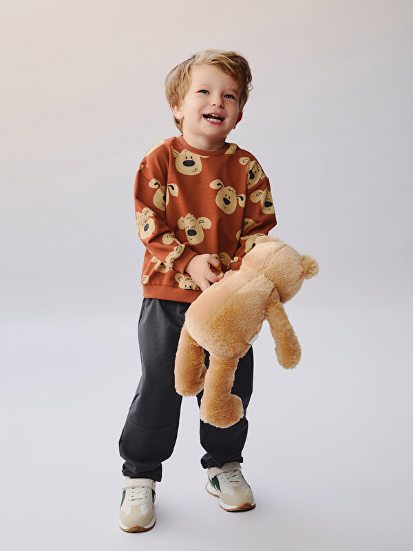 LCW baby Bisiklet Yaka Erkek Bebek Sweatshirt ve Eşofman Alt 2'li