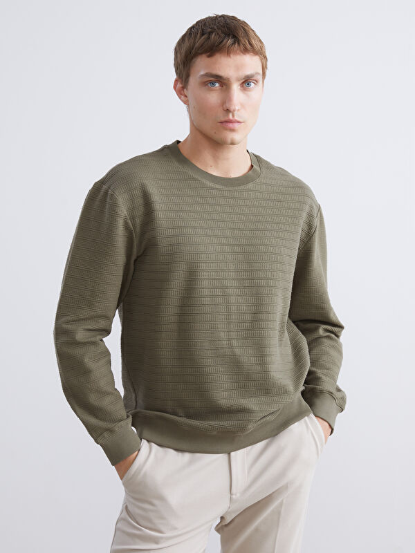 LCW Vision Bisiklet Yaka Erkek Sweatshirt
