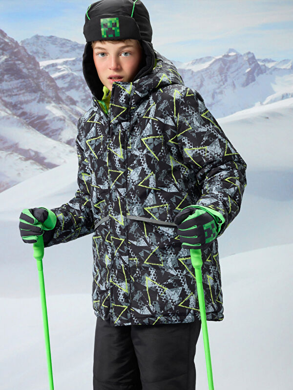 LCW Kids Kapüşonlu Erkek Çocuk Mont