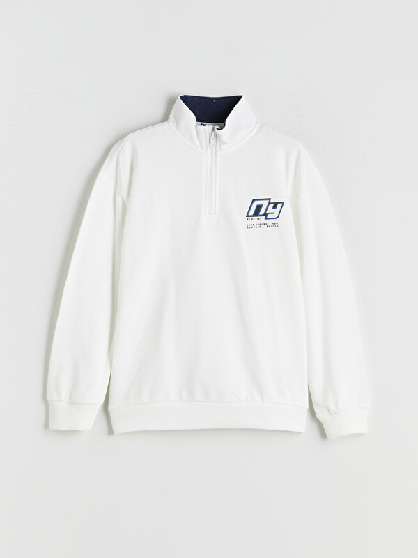 LCW Kids Dik Yaka Erkek Çocuk Sweatshirt