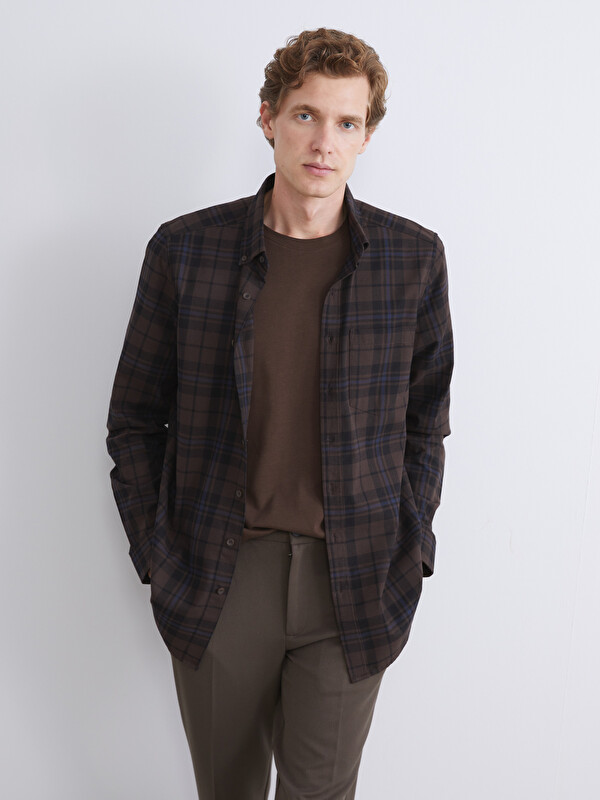 LCWAIKIKI Classic Chemise homme en sergé à carreaux à manches longues coupe régulière