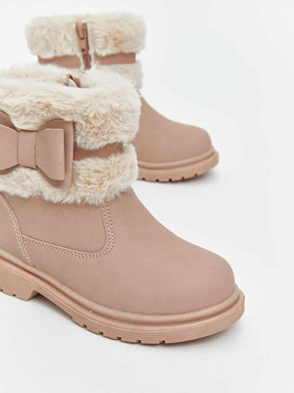 Süet Görünümlü Kız Bebek Bot - Görsel 4