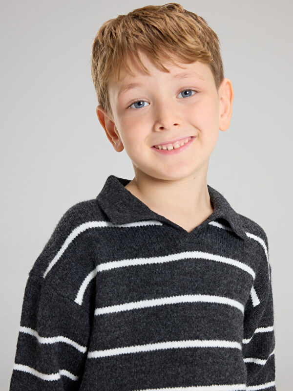 LCW Kids Pull-over à Col roulé Rayé pour Garçons en Tricot