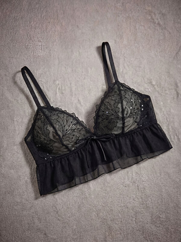 LCW DREAM Non-Wired Non Padded Lace Fantasy Bralette