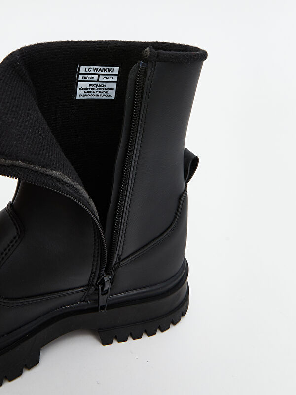 Deri Görünümlü Kız Çocuk Bot - Görsel 8