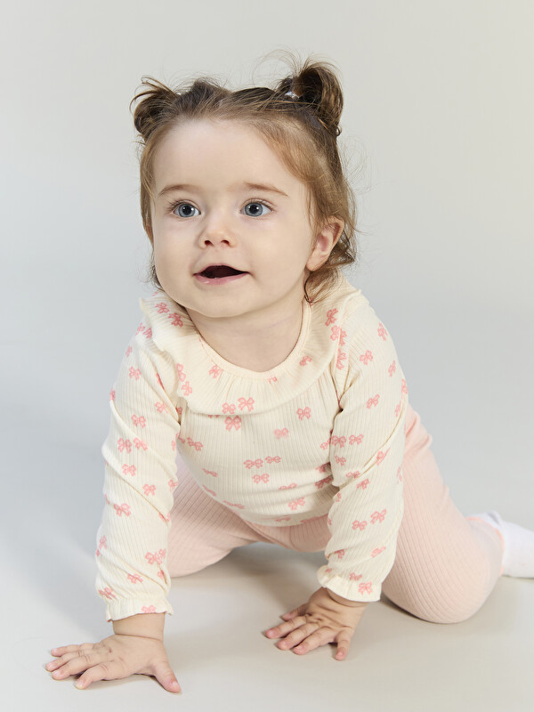 LCW baby Bisiklet Yaka Kız Bebek Çıtçıtlı Body ve Tayt