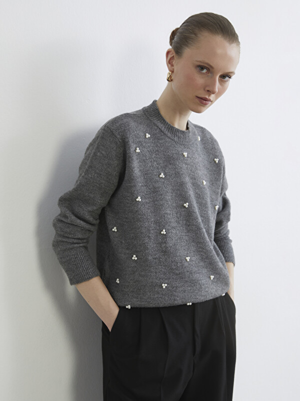 LCWAIKIKI Classic Crew Neck Beaded Embellished Women's Knitwear Sweater