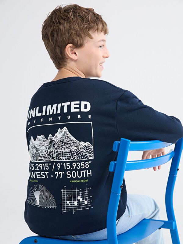 LCW Kids Baskılı Erkek Çocuk Kalın Sweatshirt