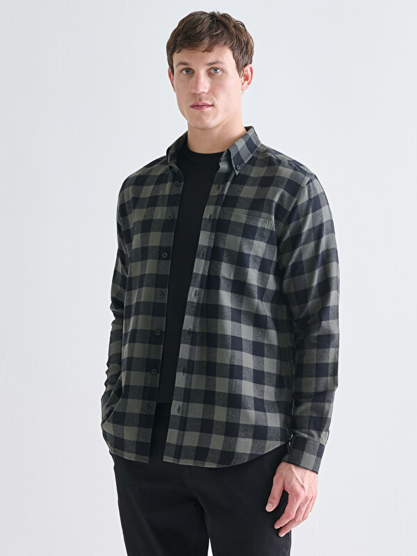 LCWAIKIKI Classic Regular Fit Ekose Gabardin Erkek Gömlek