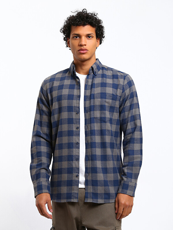 LCWAIKIKI Classic Regular Fit Ekose Gabardin Erkek Gömlek