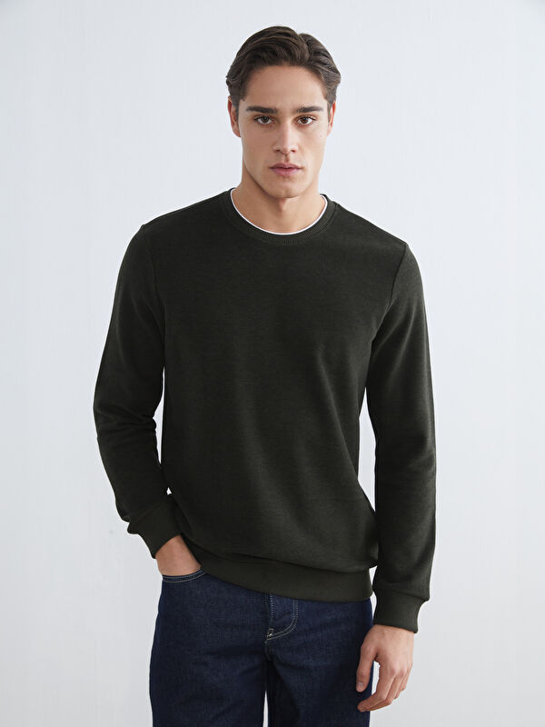 LCWAIKIKI Classic Bisiklet Yaka Erkek Sweatshirt