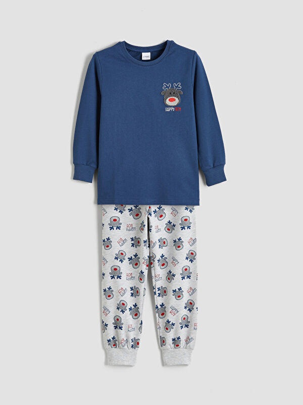 LCW Kids Bisiklet Yaka Yılbaşı Temalı Erkek Çocuk Pijama Takımı