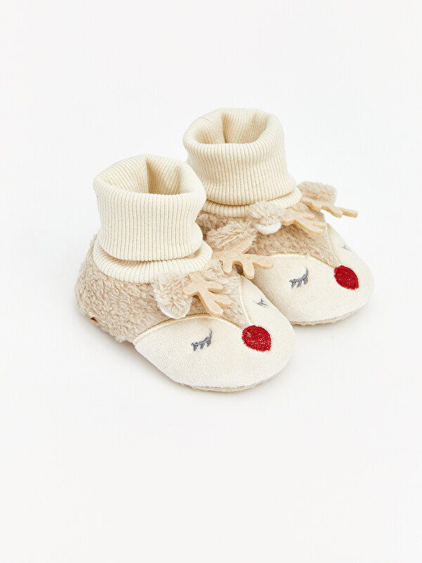 LCW STEPS Çoraplı Kız Bebek Panduf