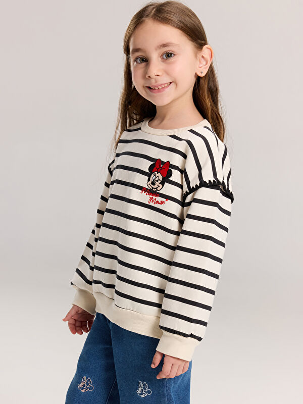 LCW Kids Bisiklet Yaka Minnie Mouse Baskılı Kız Çocuk Sweatshirt