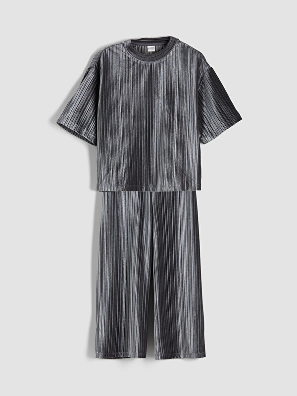 LCW Kids Crew Neck Velvet Girls' T-shirt and Pants