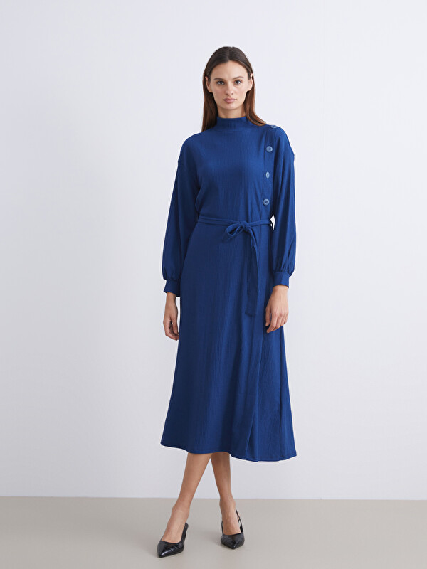 LCWAIKIKI Classic Robe Texturée à Col Cheminée