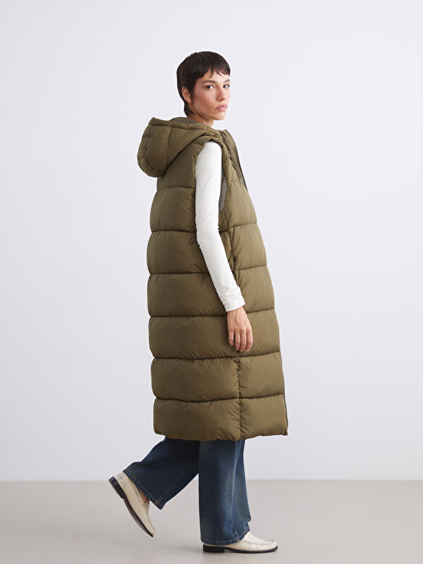 LCW Vision Hooded Women's Puffer Gilet