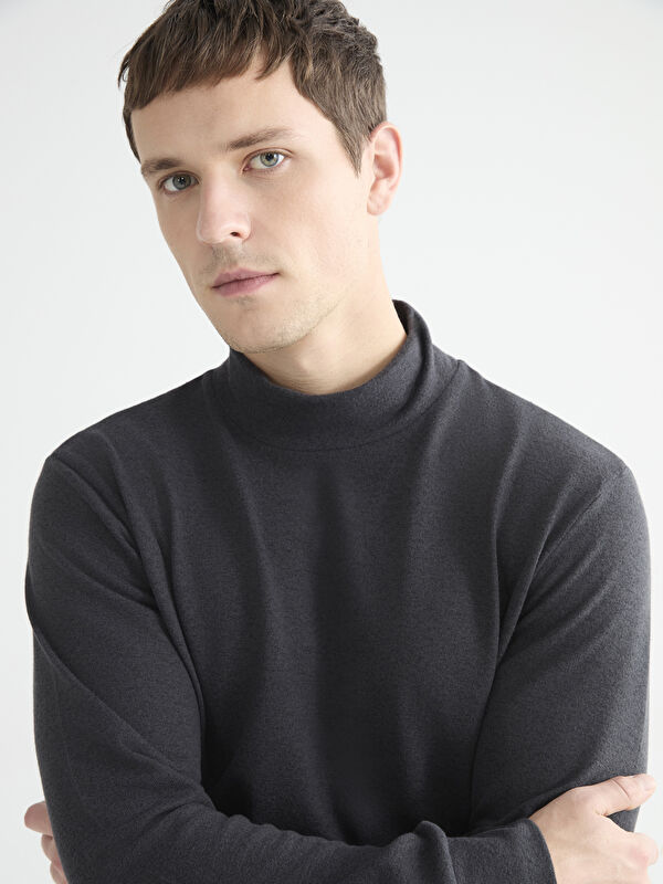LCWAIKIKI Classic Dik Yaka Erkek Sweatshirt