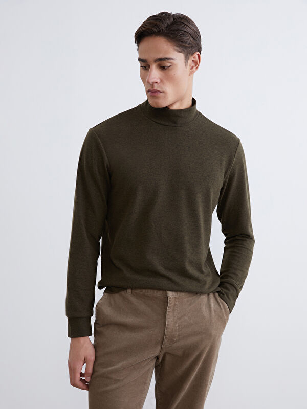 LCWAIKIKI Classic Dik Yaka Erkek Sweatshirt