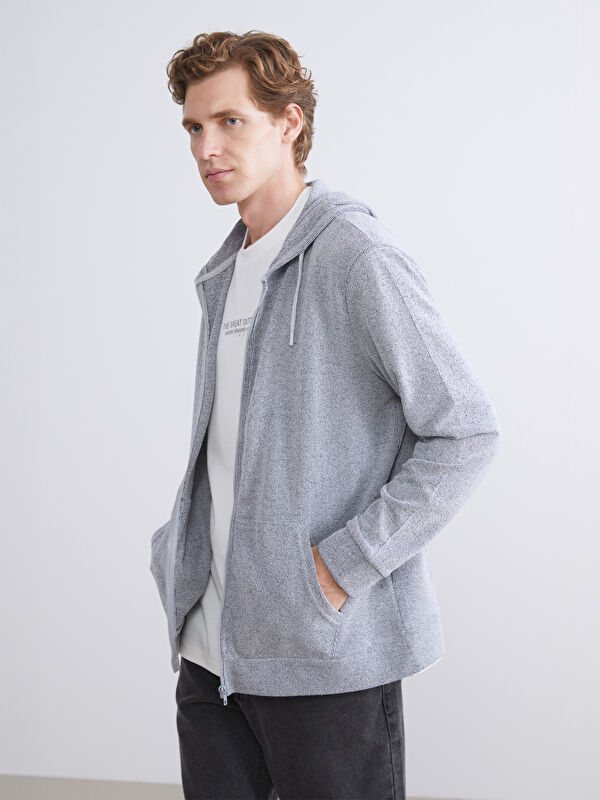 LCW ECO Kapüşonlu Uzun Kollu Erkek Fermuarlı Sweatshirt