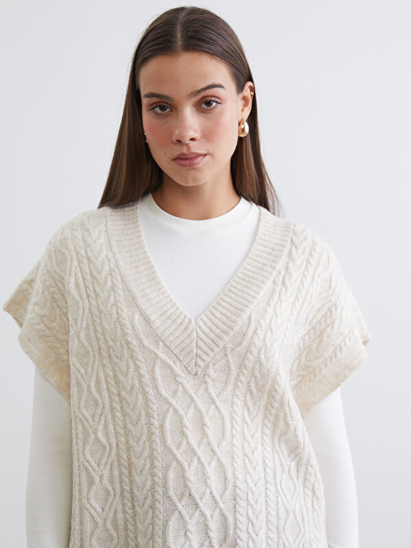 LCW Modest V Yaka Kendinden Desenli Oversize Kadın Triko Süveter
