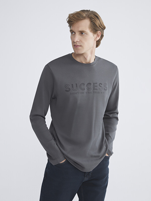 LCWAIKIKI Classic Bisiklet Yaka Baskılı Erkek Sweatshirt
