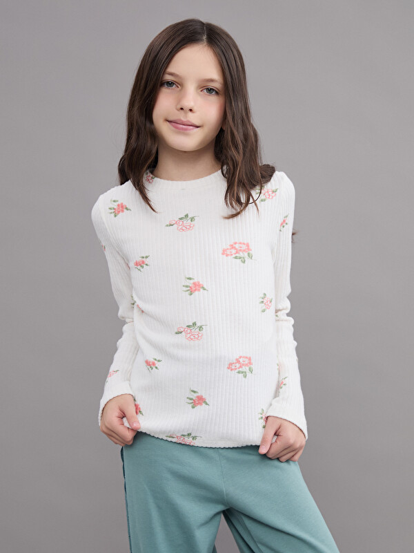 LCW Kids Bisiklet Yaka Çiçekli Kız Çocuk Tişört