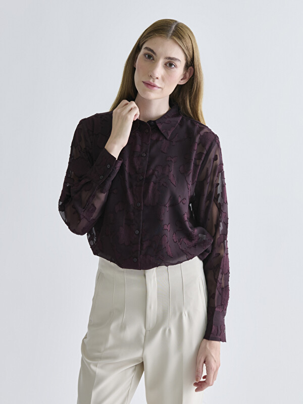 LCWAIKIKI Classic Women's Shirt with Floral Embroidery and Transparent Detail