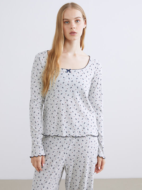 LCW Young U Yaka Çiçekli Kadın Pijama Takım