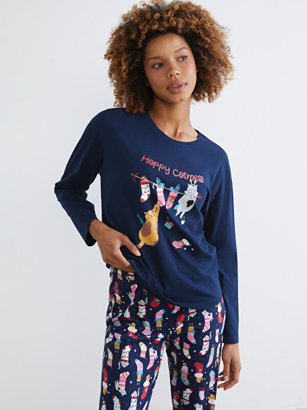 LCW Young Bisiklet Yaka Yılbaşı Temalı Kadın Pijama Takımı