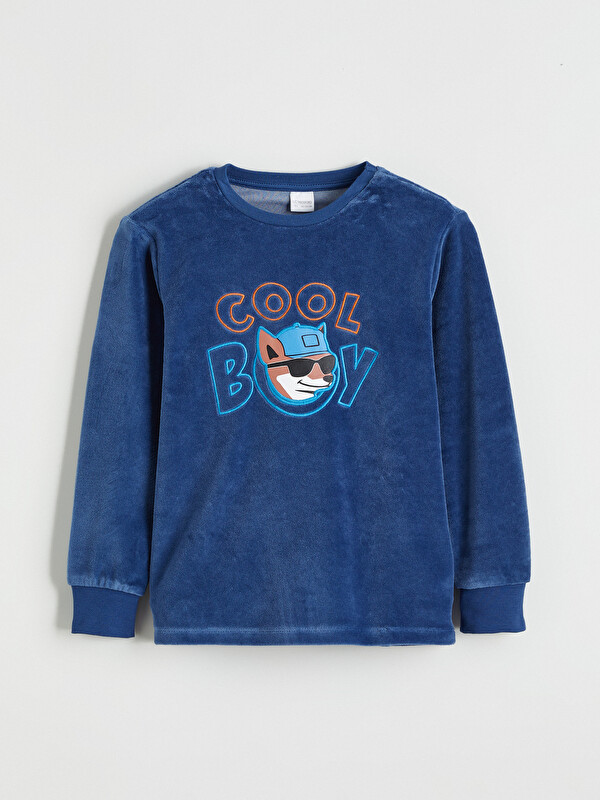 LCW Kids Nakışlı Kadife Erkek Çocuk Pijama Üst