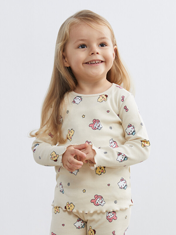LCW baby Bisiklet Yaka Hello Kitty Baskılı Kız Bebek Pijama Takımı