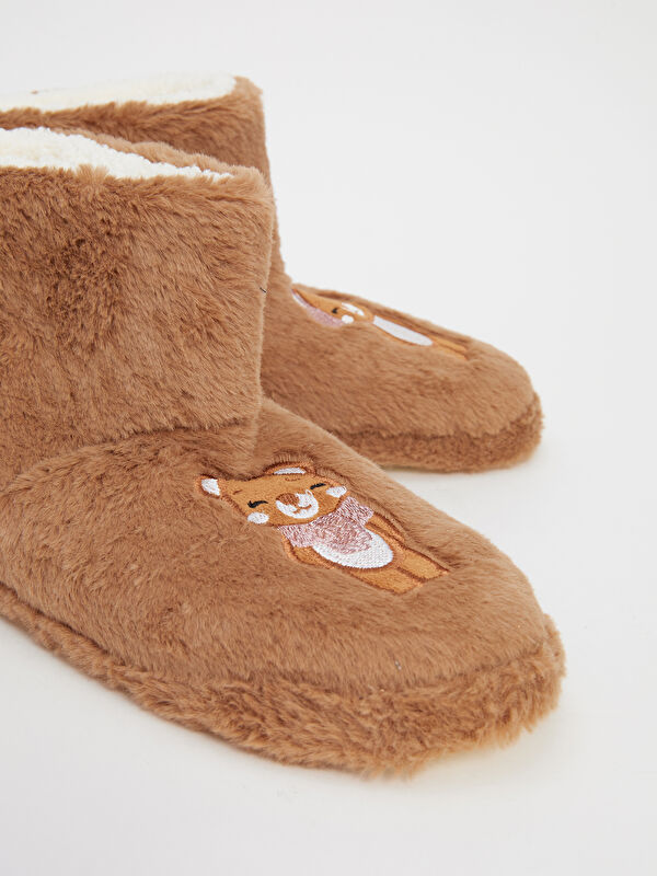 Nakışlı Pelüş Kız Çocuk Ev Botu Panduf - Görsel 5