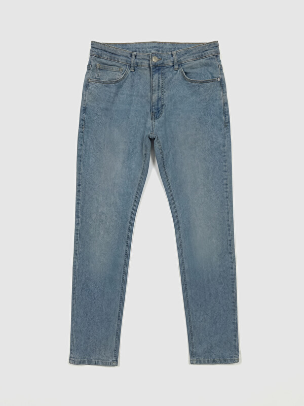 LCW Jeans جينز رجالي بتصميم رفيع