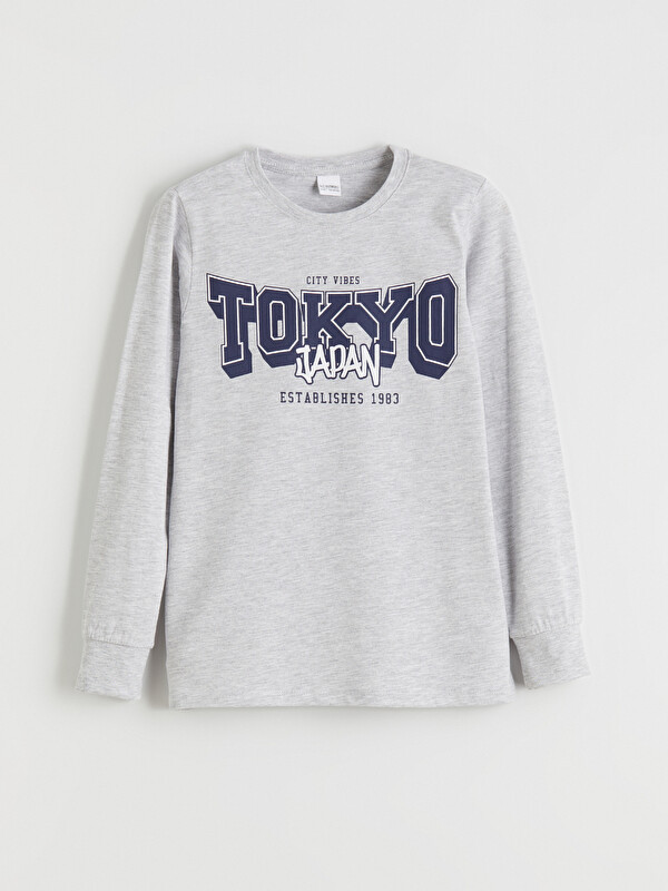 LCW Kids Bisiklet Yaka Tokyo Baskılı Erkek Çocuk Pijama Üst
