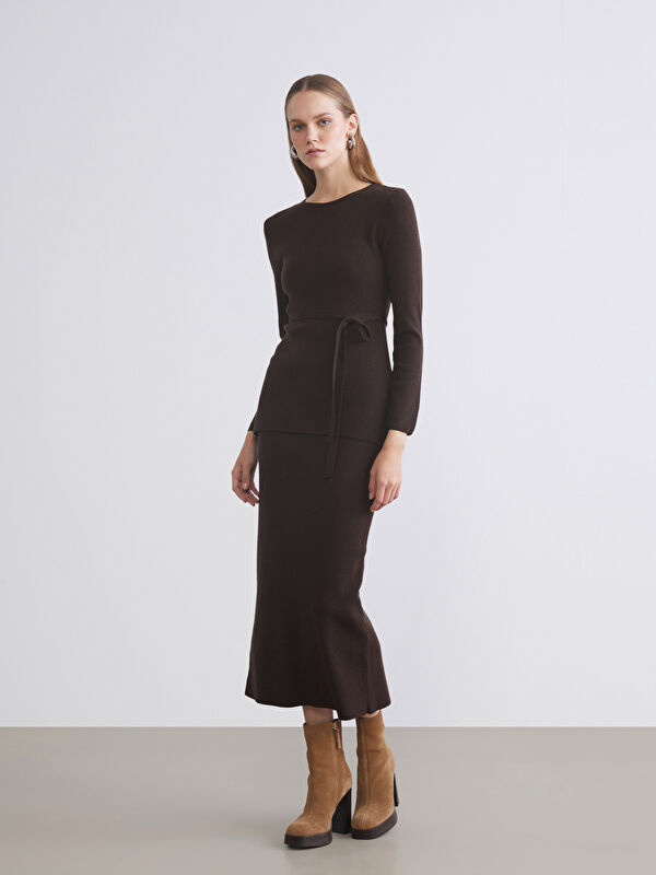 LCWAIKIKI Classic Elastic Waist Slit Detail Knitwear Skirt