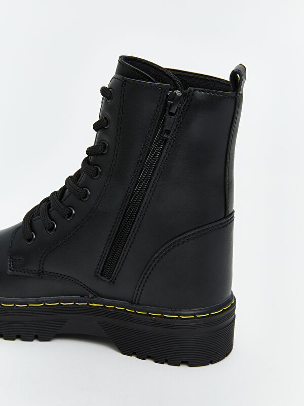 Deri Görünümlü Bağcıklı Kız Çocuk Bot - Görsel 7