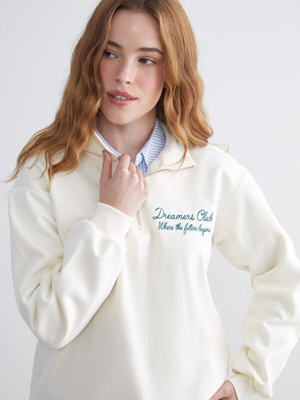 XSIDE Dik Yaka Nakışlı Oversize Kadın Kalın Sweatshirt