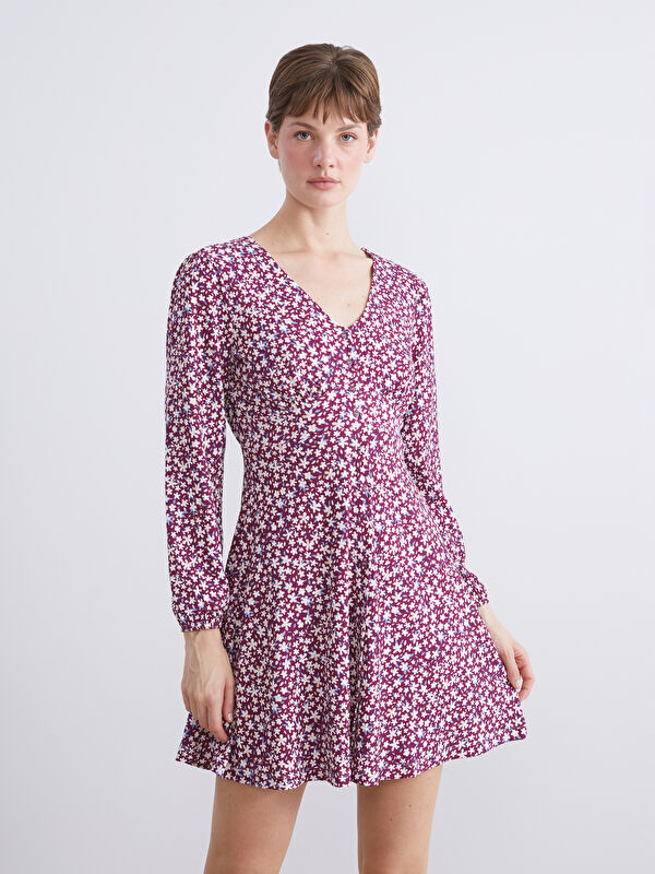 LCW Comfort V Yaka Çiçekli Mini Elbise